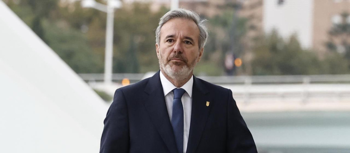 el presidente de Aragón, Jorge Azcón