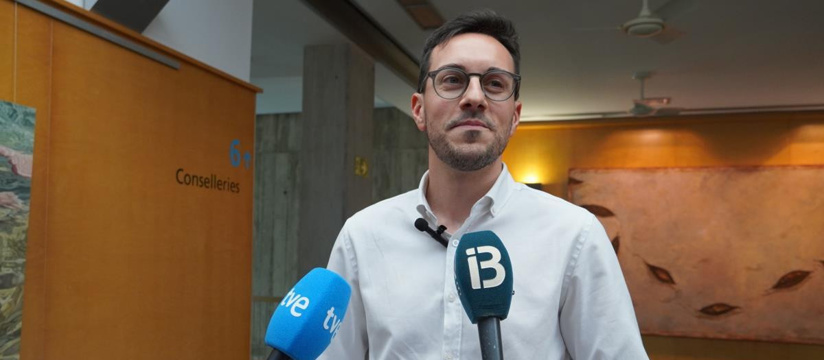 El conseller Joan Pons, que ha impulsado el cambio lingüístico