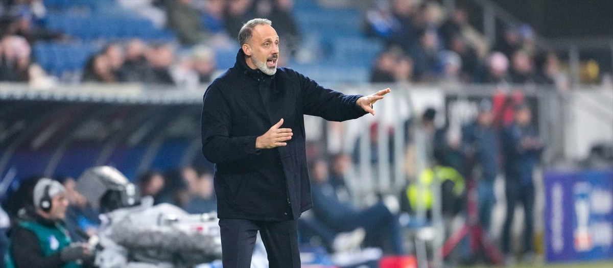 (Foto de ARCHIVO)
Coach Pellegrino Matarazzo of Hoffenheim during the German championship Bundesliga football match between TSG Hoffenheim and VfL Bochum on December 8, 2023 at PreZero Arena in Sinsheim, Germany - Photo Oliver Zimmermann / firo Sportphoto / DPPI

Oliver Zimmermann / firo sportph / AFP7 / Europa Press
08/12/2023 ONLY FOR USE IN SPAIN