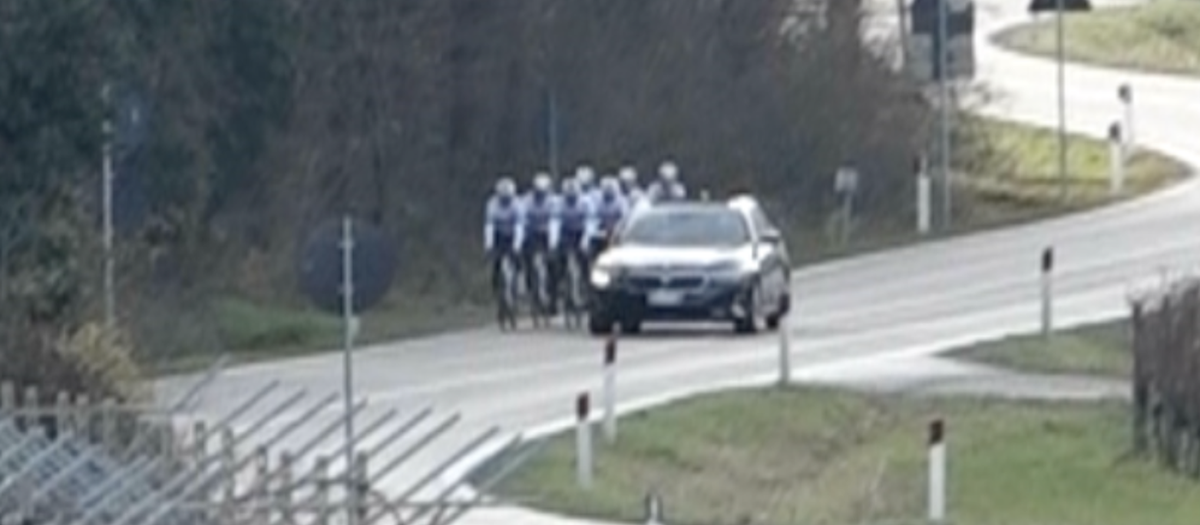 El equipo ciclista SC Padovani sufrió un altercado durante un entrenamiento