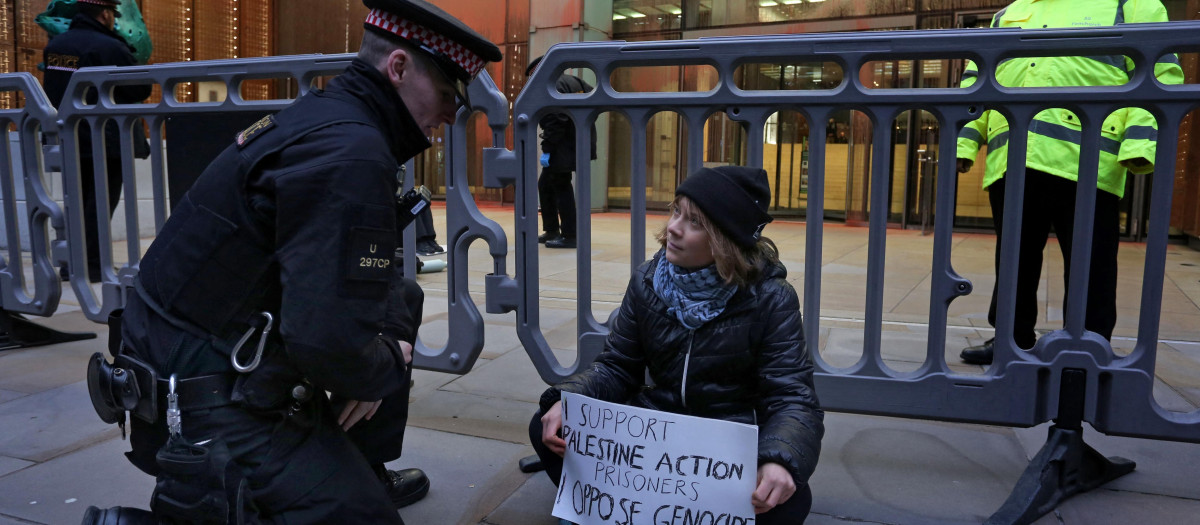 Greta Thunberg, momentos antes de ser detenida