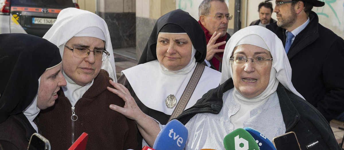 Las exmonjas de Belorado comparecen ante los medios, en una imagen de archivo