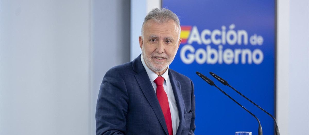 El ministro de Política Territorial y Memoria Democrática, Ángel Víctor Torres