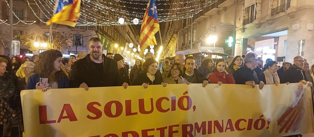 Banderas independentistas y "autodeterminación" en la Diada de Mallorca