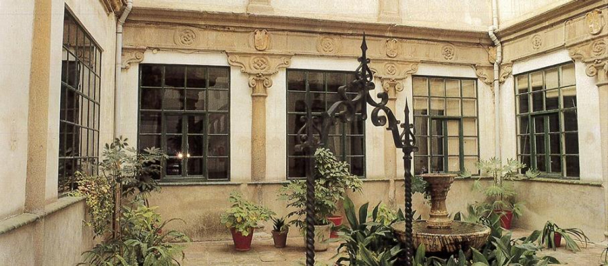 Patio del Palacio del Marqués de Malpica, Toledo