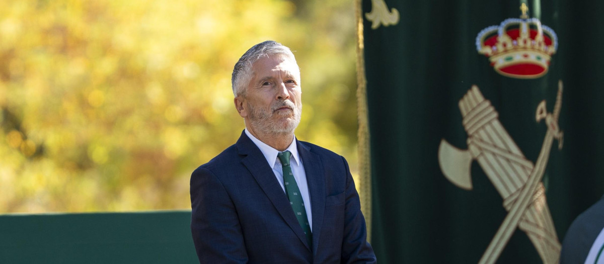 el ministro del Interior, Fernando Grande-Marlaska y la directora general de la Guardia Civil, Mercedes González