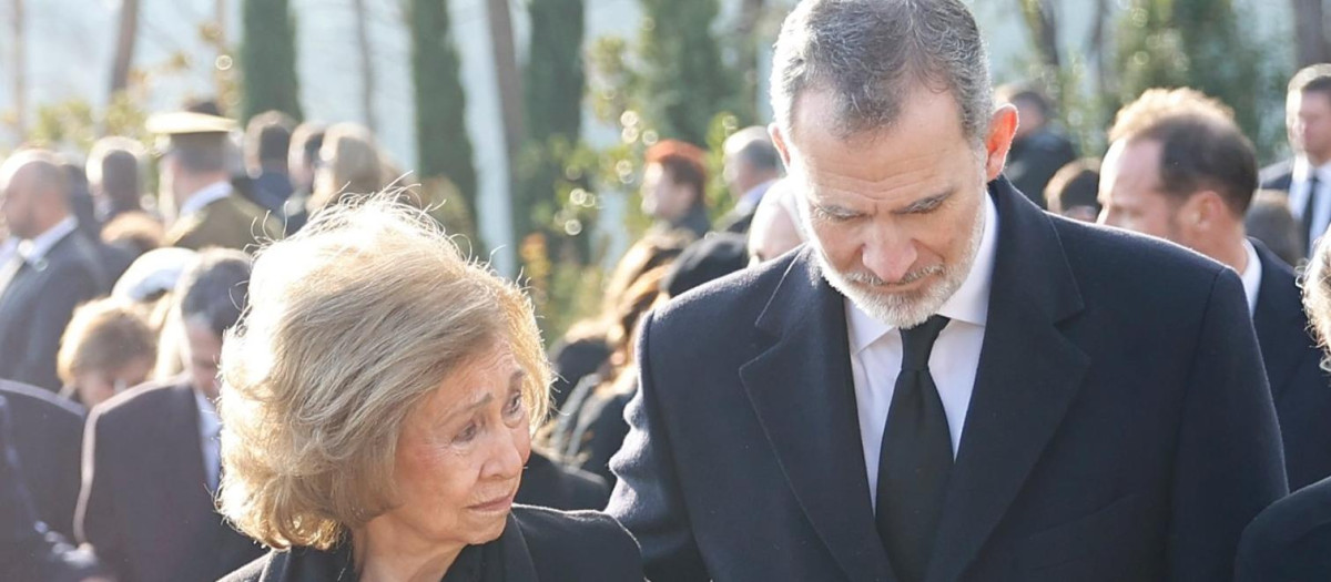 King Felipe VI, Queen Letizia, The Former Queen Sofia. Juan Carlos of Spain attends Funeral for Constantine of Greece at Tatoi on January 16, 2023 in Tatoi, Greece