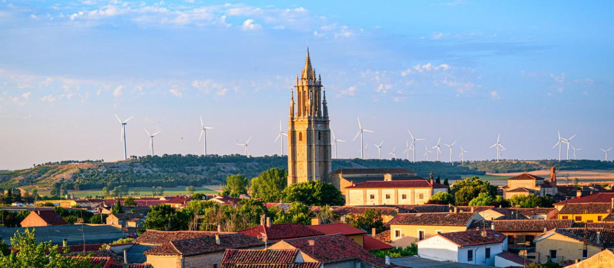 Ampudia (Palencia) y su "Giralda de Campos"