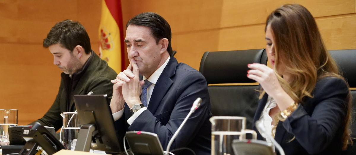 Comparecencia del consejero de Medio Ambiente, Vivienda y Ordenación del Territorio, Juan Carlos Suárez-Quiñones, ante la Comisión de esta área para informar sobre la gestión de la campaña de incendios 2025