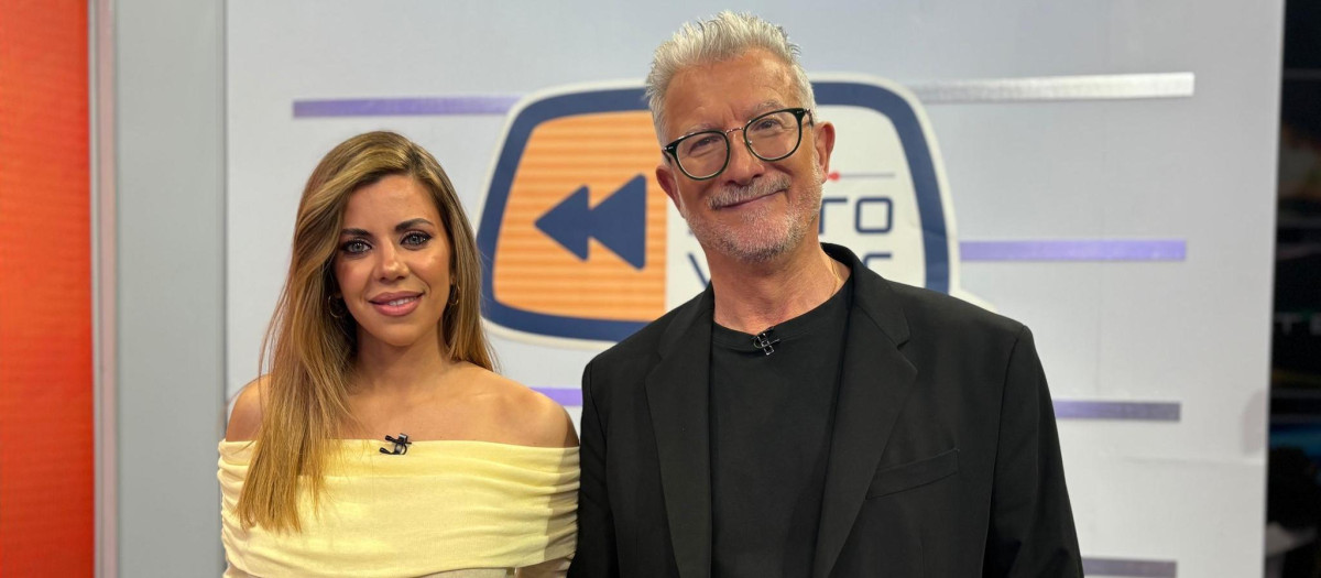Imagen de Anaïs Ordóñez i Josep Ramon Lluch, presentadores del programa 'El retrovisor' en À Punt
