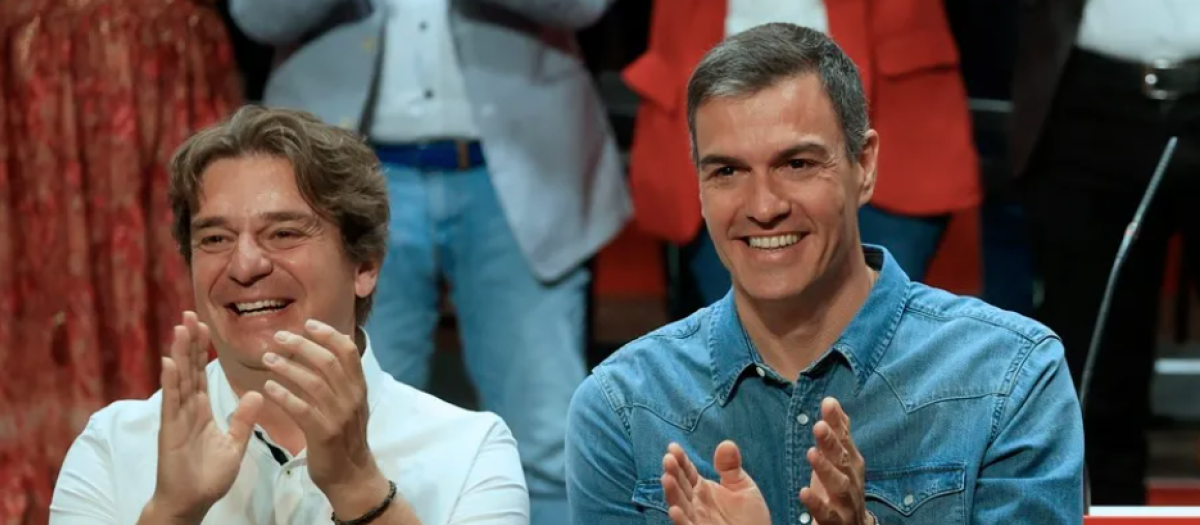 Pedro Sánchez y Javier Ayala