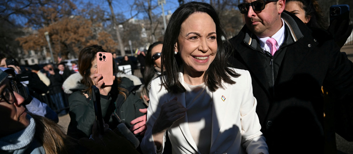 La líder opositora María Corina Machado a su salida de la Casa Blanca