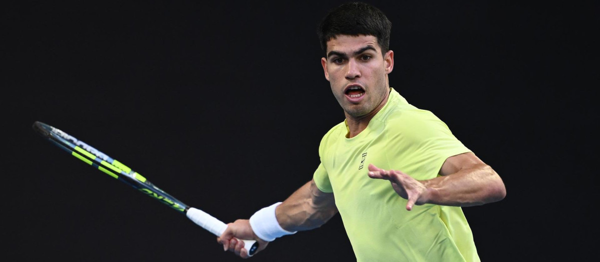 Carlos Alcaraz, en un entrenamiento en el Open de Australia