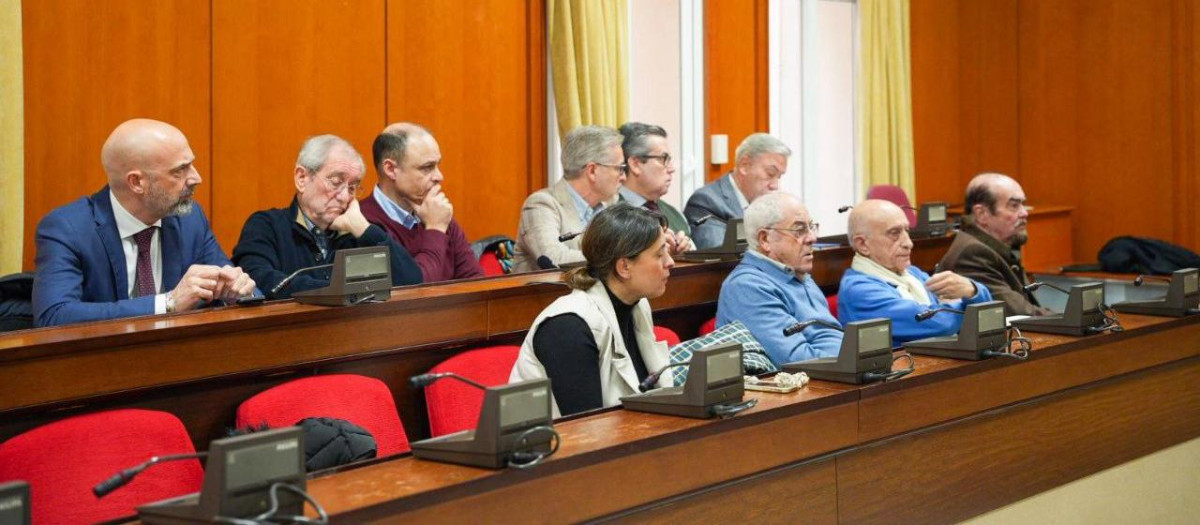 Representantes de los polígonos industriales, en la reunión mantenida en el Ayuntamiento de Córdoba