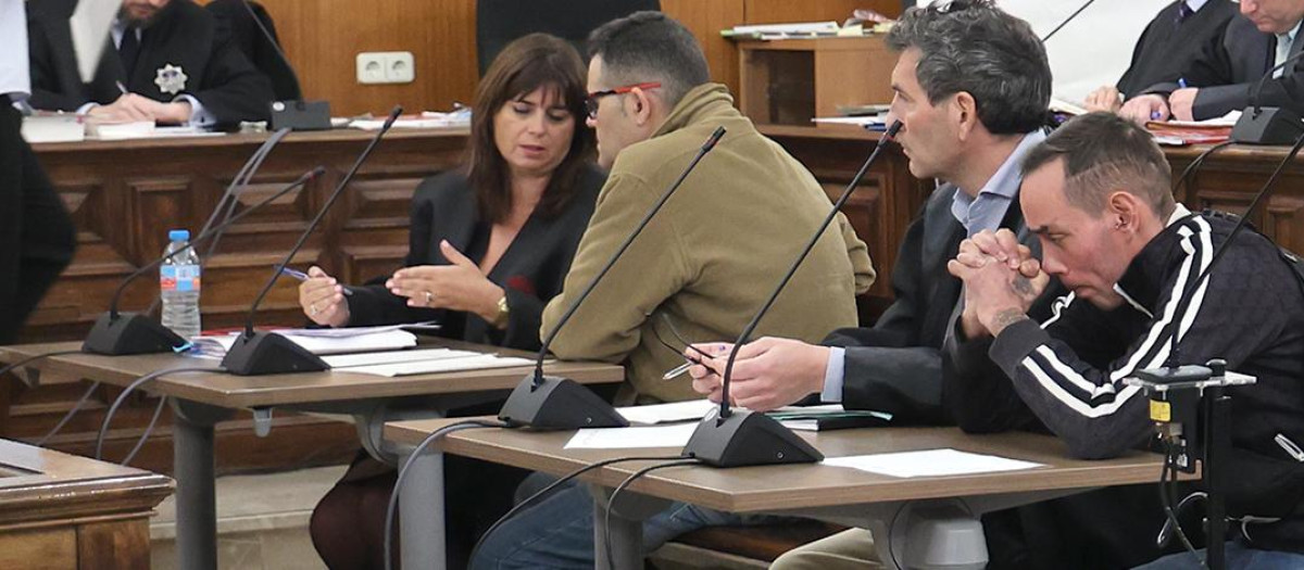 El acusado de matar a uno de los asaltantes durante el juicio