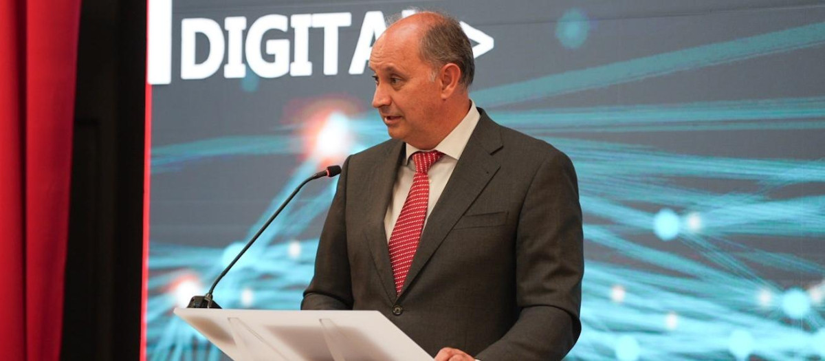 El consejero de Digitalización, Miguel López-Valverde