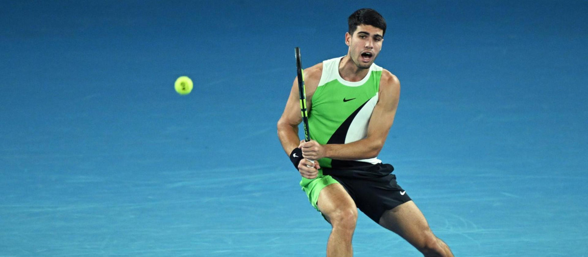 Carlos Alcaraz, en su primer partido en el Open de Australia 2026