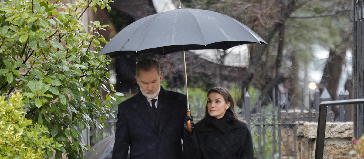 Spanish King Felipe VI and Spanish Queen Letizia during burial of Irene of Greece in Madrid on Saturday, 17 January 2026.