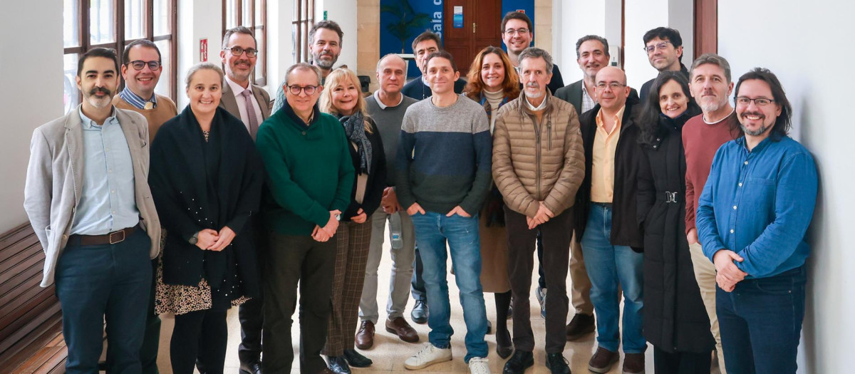 Miembros de la Conferencia de Decanos de Física de España reunidos en la UIB