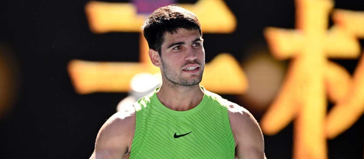 (Foto de ARCHIVO)
21 January 2026, Australia, Melbourne: Carlos Alcaraz of Spain celebrates match point during the Mens 2nd round match against Yannick Hanfmann of Germany on day 4 of the 2026 Australian Open tennis tournament at Melbourne Park in Melbourne. Photo: James Ross/AAP/dpa

21/1/2026 ONLY FOR USE IN SPAIN