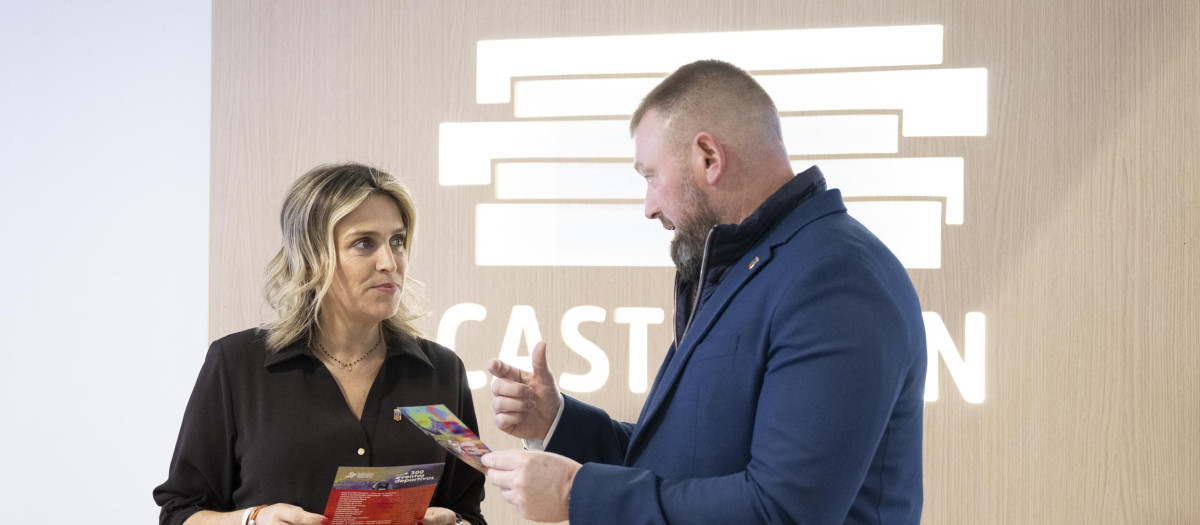 Imagen de la presidenta Marta Barrachina y el diputado de Deportes Iván Sánchez