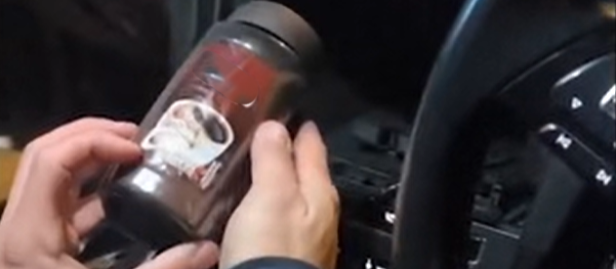 Imagen del bote de café instantáneo