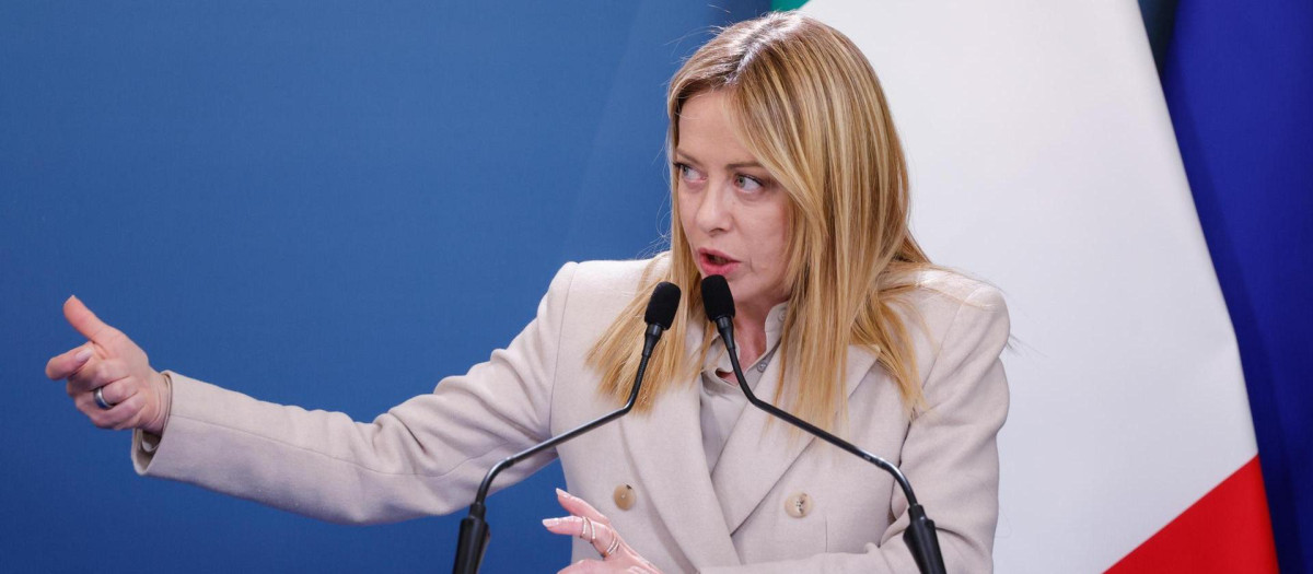ROME (Italy), 23/01/2026.- Italian Prime Minister Giorgia Meloni attends a press conference with German Chancellor Friedrich Merz (not pictured) on the sidelines of an intergovernmental summit between Italy and Germany at Villa Doria Pamphilj in Rome, Italy, 23 January 2026. (Alemania, Italia, Roma) EFE/EPA/GIUSEPPE LAMI