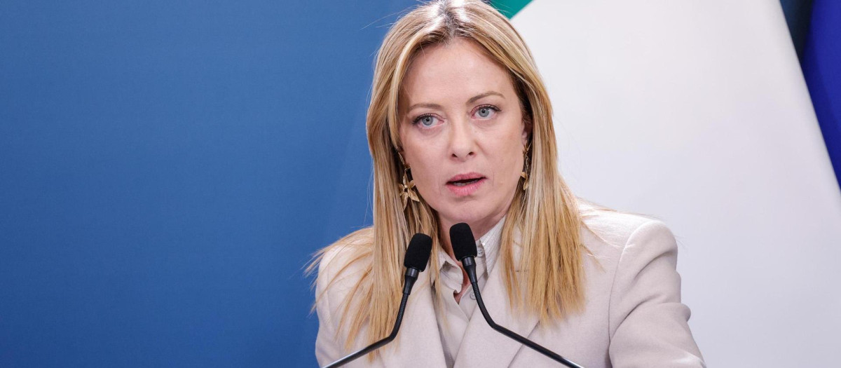 ROME (Italy), 23/01/2026.- Italian Prime Minister Giorgia Meloni attends a press conference with German Chancellor Friedrich Merz (not pictured) on the sidelines of an intergovernmental summit between Italy and Germany at Villa Doria Pamphilj in Rome, Italy, 23 January 2026. (Alemania, Italia, Roma) EFE/EPA/GIUSEPPE LAMI