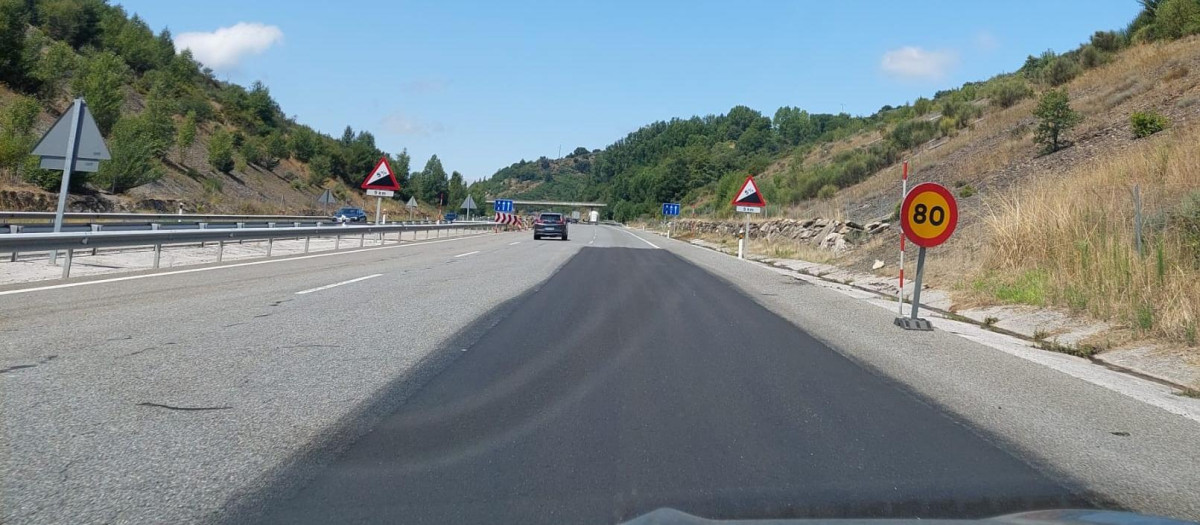 Así está la carretera de la Coruña, una de las autopistas españolas más importantes