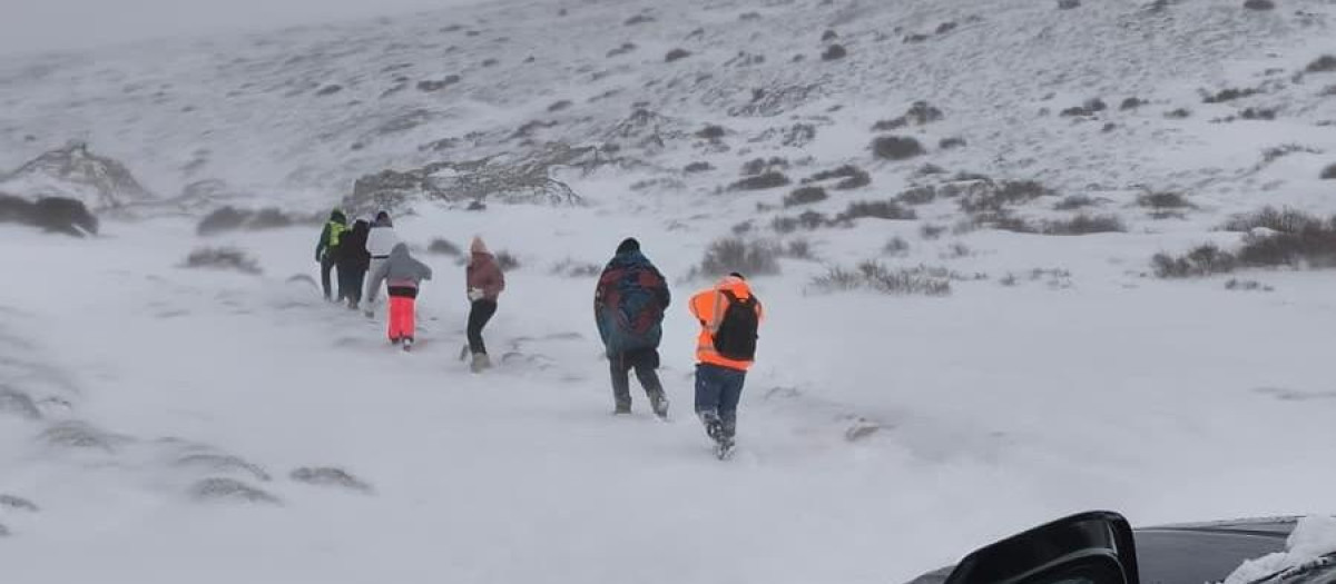 La Guardia Civil de Granada realiza dos rescates por el temporal del sábado

REMITIDA / HANDOUT por GUARDIA CIVIL GRANADA
Fotografía remitida a medios de comunicación exclusivamente para ilustrar la noticia a la que hace referencia la imagen, y citando la procedencia de la imagen en la firma
25/1/2026