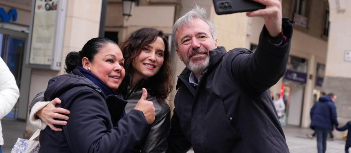 Ayuso en Zaragoza este finde semana