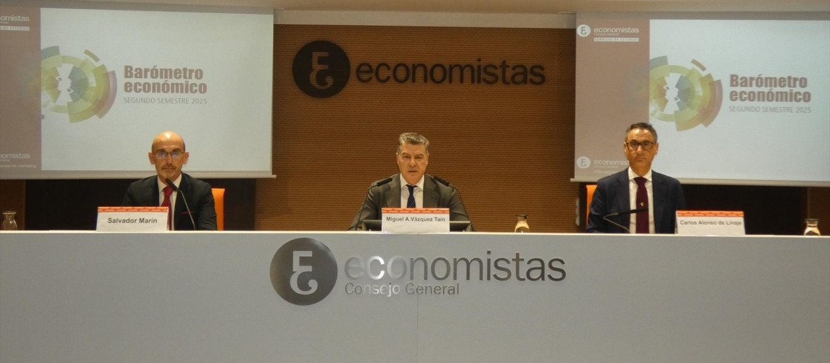 Presentación del 'Barómetro Económico' del segundo semestre de 2025.

REMITIDA / HANDOUT por CGE
Fotografía remitida a medios de comunicación exclusivamente para ilustrar la noticia a la que hace referencia la imagen, y citando la procedencia de la imagen en la firma
26/1/2026
