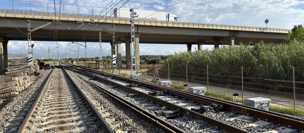 Las vías de Sant Vicenç de Calders.