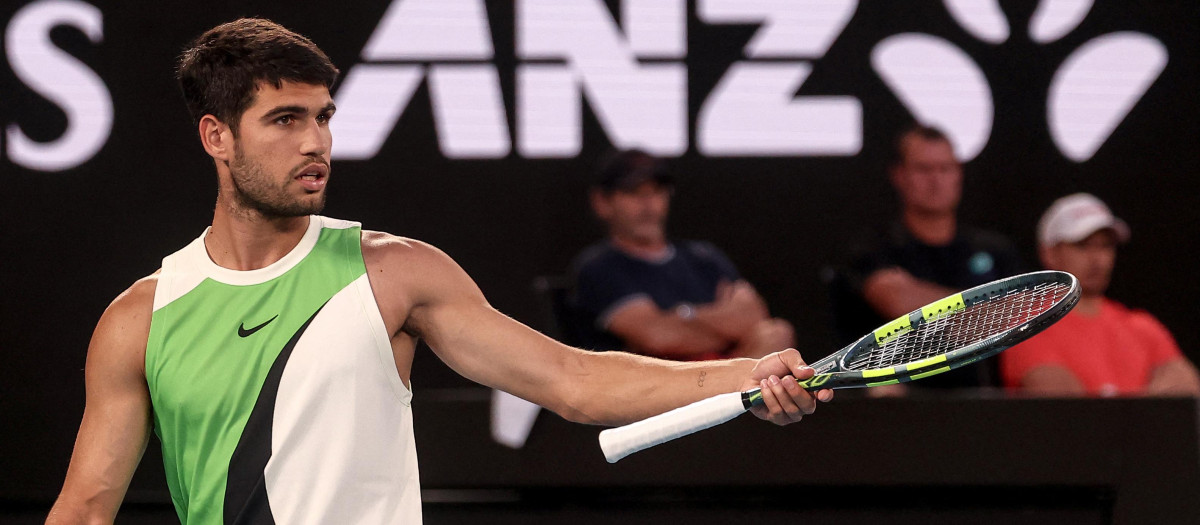 Alcaraz tiró de deportividad en su encuentro frente a De Miñaur