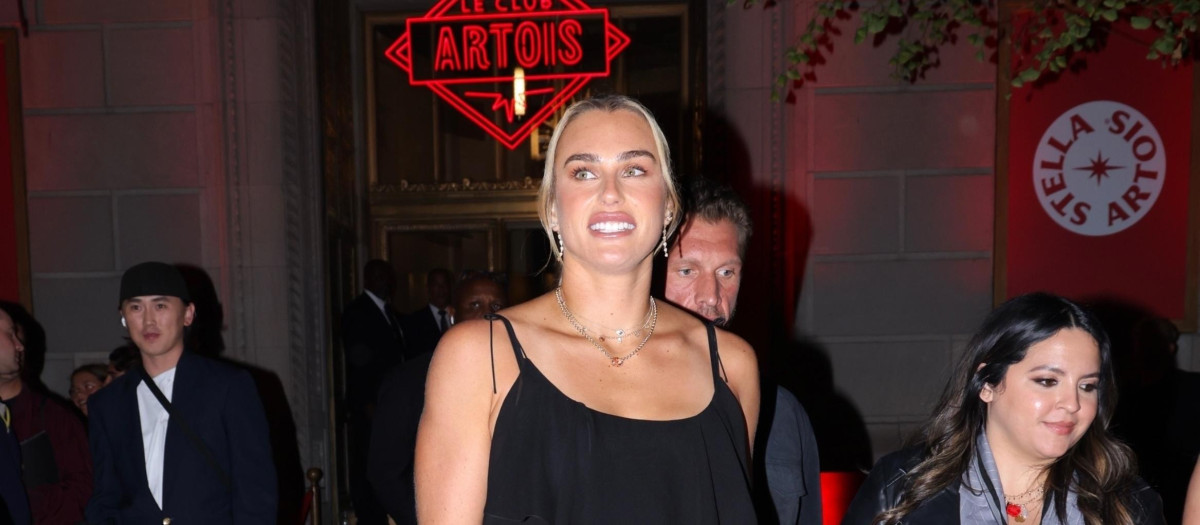 New York, NY  Aryna Sabalenka was seen exiting the Stella Artois Let‚Äôs Do Dinner Party in New York. The tennis star was joined by a slew of stars including Nick Jonas, Maria Sharapova, and David Beckham. She was also joined by boyfriend Georgios Frangulis.

Pictured: Aryna Sabalenka, Georgios Frangulis

BACKGRID USA 9 SEPTEMBER 2025 

USA: +1 310 798 9111 / usasales@backgrid.com

UK: +44 208 344 2007 / uksales@backgrid.com

*UK Clients - Pictures Containing Children
Please Pixelate Face Prior To Publication* *** Local Caption *** .