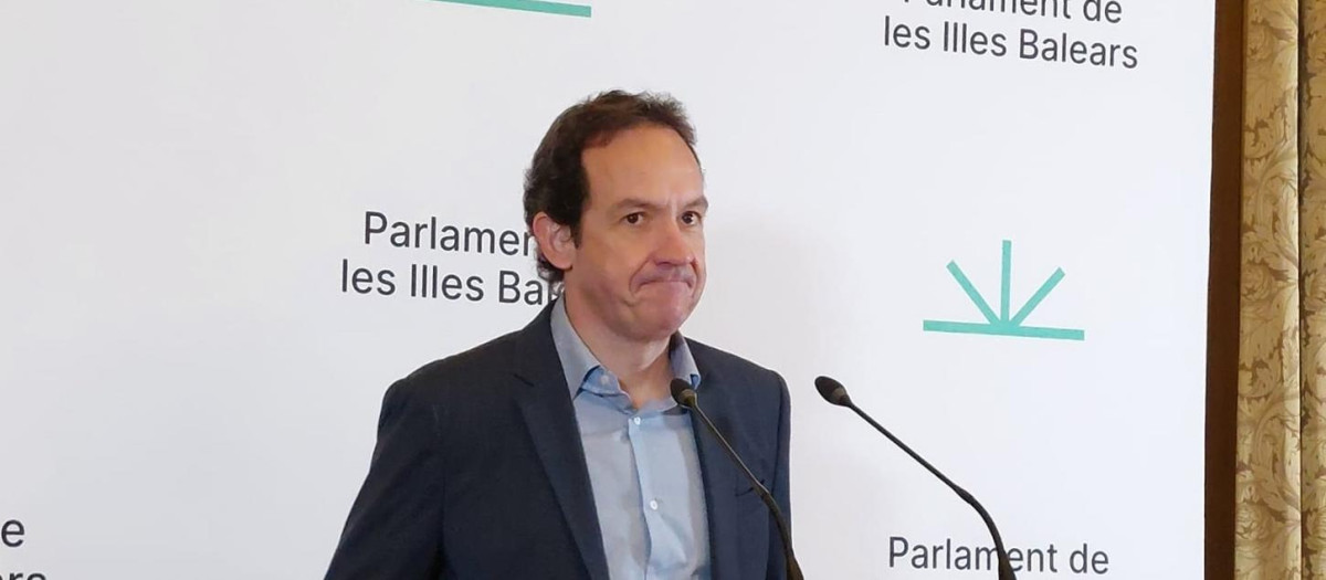 El portavoz adjunto del Grupo Parlamentario Socialista, Marc Pons, en una rueda de prensa.

EUROPA PRESS
15/1/2024