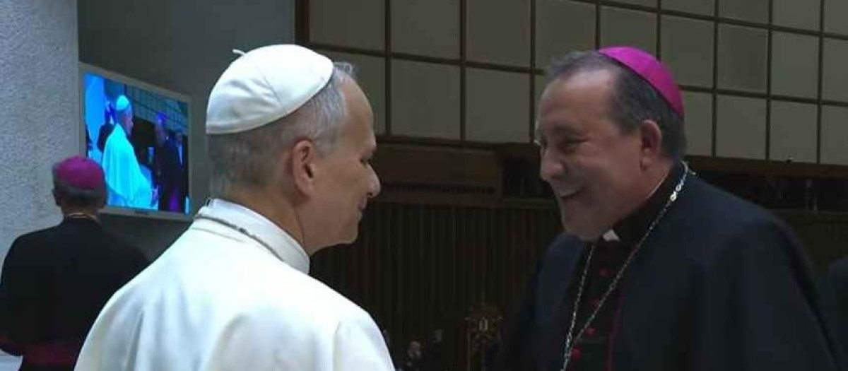 El obispo de Ibiza y Formentera, Vicent Ribas, saluda al Papa León XIV

REMITIDA / HANDOUT por OBISPADO DE IBIZA Y FORMENTERA
Fotografía remitida a medios de comunicación exclusivamente para ilustrar la noticia a la que hace referencia la imagen, y citando la procedencia de la imagen en la firma
28/1/2026