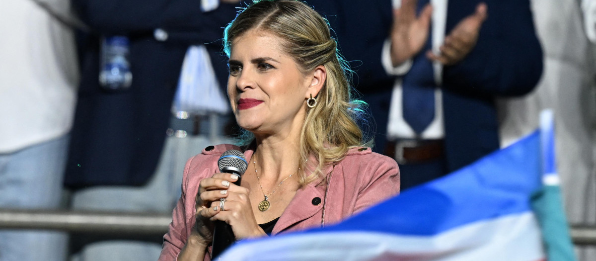 Laura Fernandez, candidata presidencial de Costa Rica