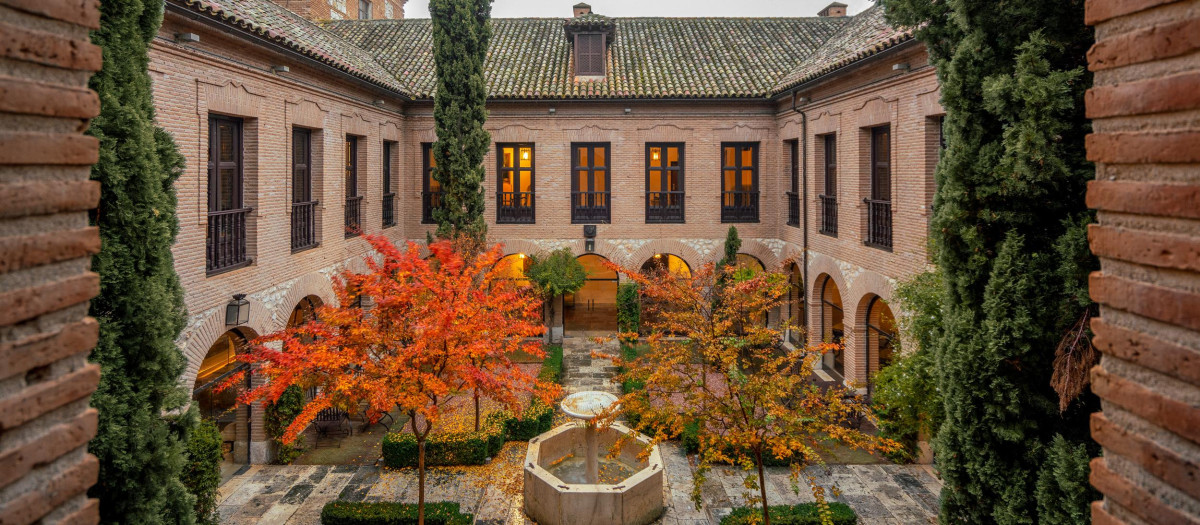 Patio interior del Parador de Chinchón