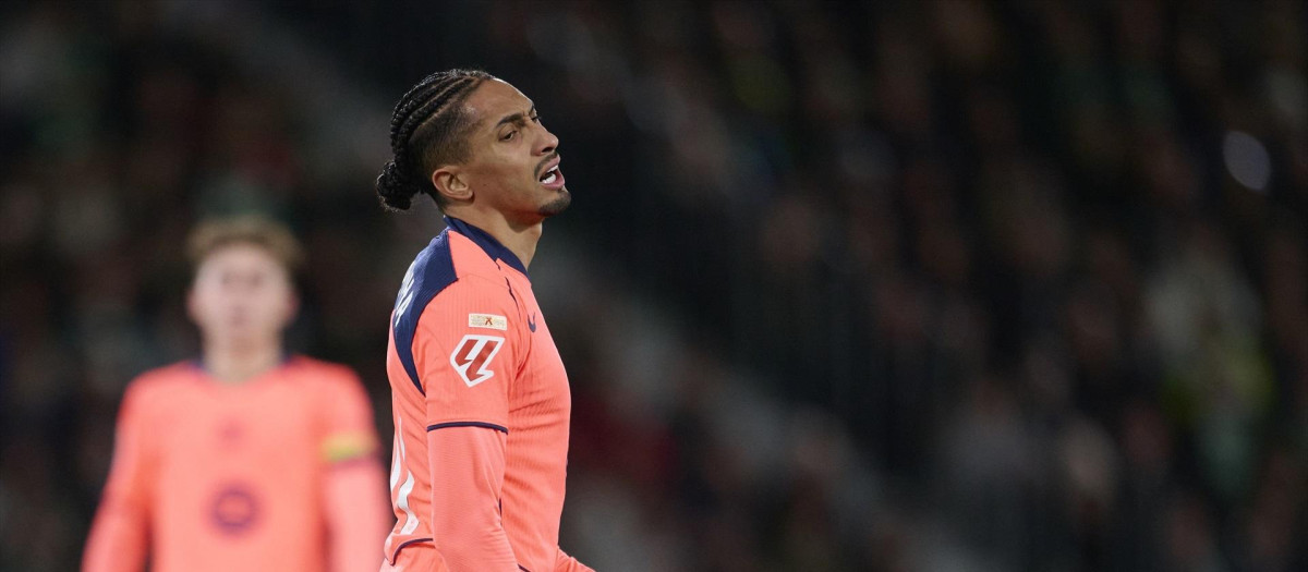 Raphinha se lamenta tras una ocasión fallada ante el Elche

Francisco Macia / AFP7 / Europa Press
31/1/2026 ONLY FOR USE IN SPAIN