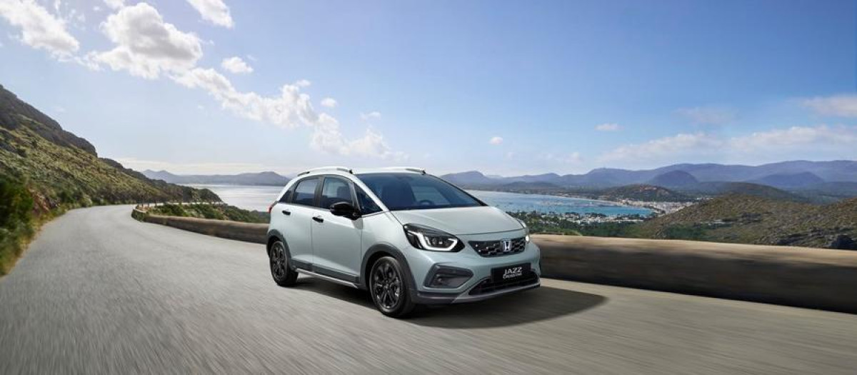 El Jazz está también disponible son acabado Crosstar con apariencia de SUV