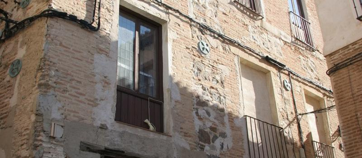Fachada de la Casa del Temple de Toledo