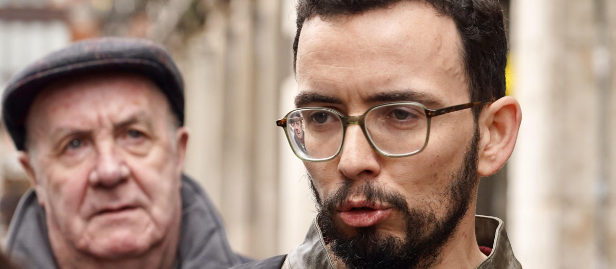 El secretario de organización y portavoz estatal de Podemos, Pablo Fernández, y el candidato de Podemos a la presidencia de la Junta de Castilla y León, Miguel Ángel Llamas, realizan declaraciones sobre actualidad política.