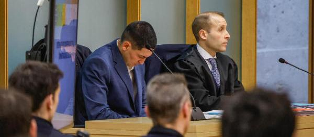 El acusado por el homicidio del vallisoletano Sergio Delgado, con su defensor