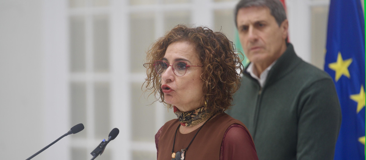 La vicepresidenta primera del Gobierno y ministra de Hacienda, María Jesús Montero, este jueves en Sevilla