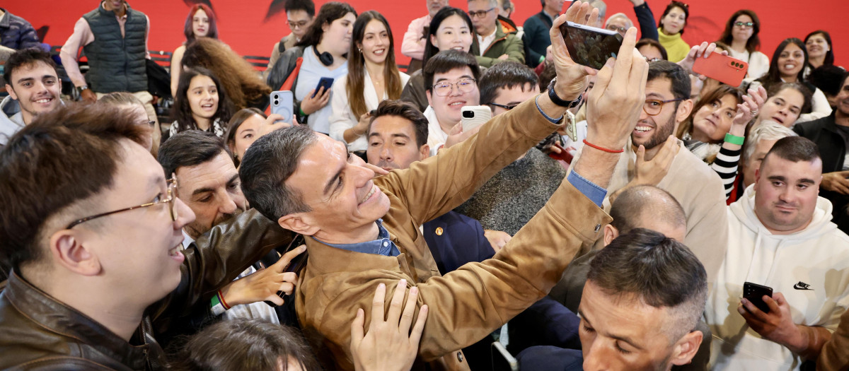 El presidente del Gobierno, Pedro Sánchez, en un acto del PSOE en León