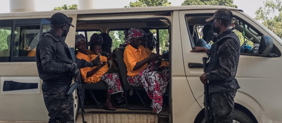 Cristianos liberados en la Casa de Gobierno de Kaduna