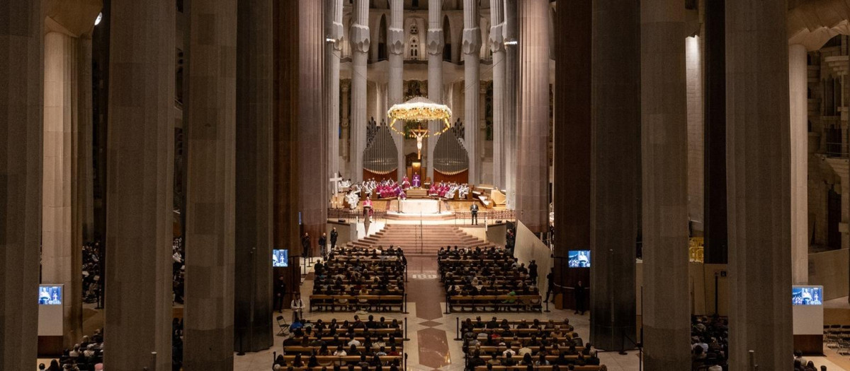Una misa en la Sagrada Familia, en una imagen de archivo
