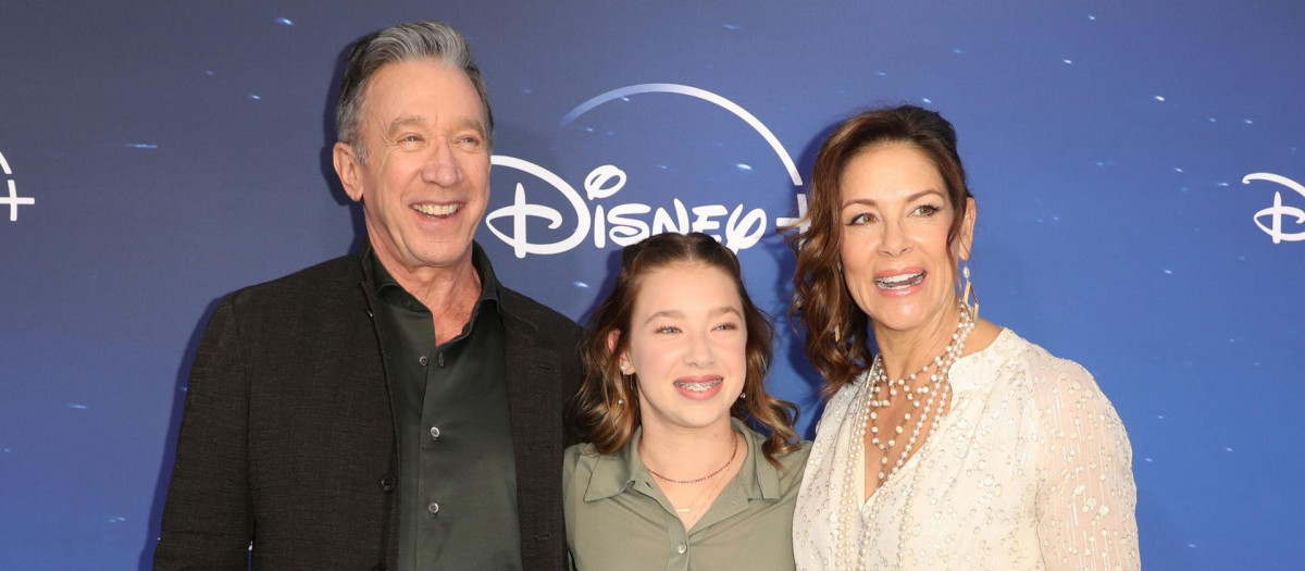 El actor Tim Allen, junto a Elizabeth Allen Dick y Hajduk en un estreno
