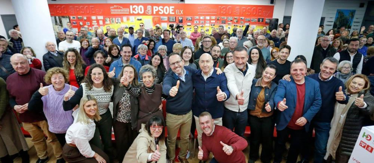 Acto del anuncio de Héctor Díez como candidato del PSOE de Elche en plena jornada de reflexión en Aragón